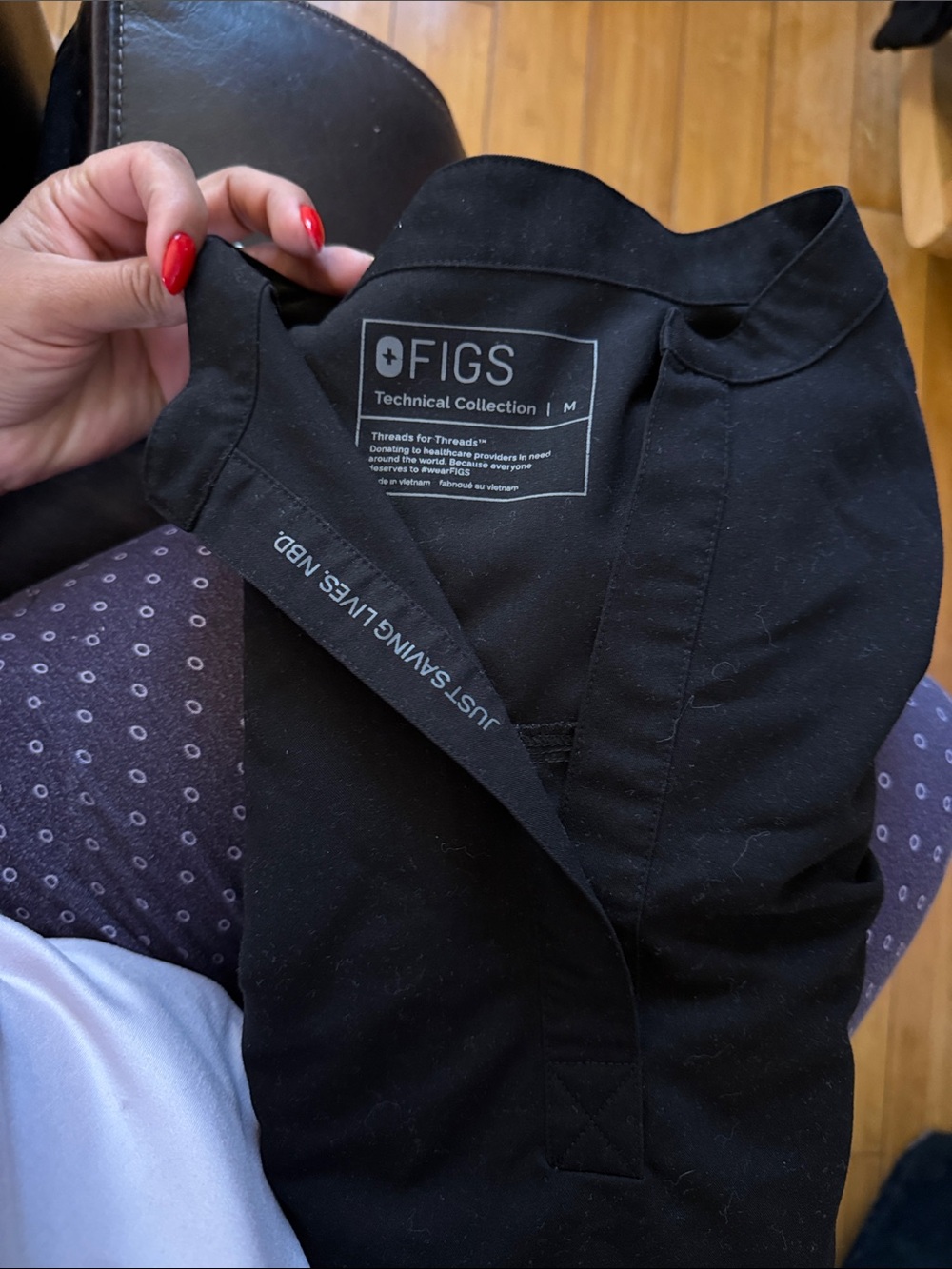 Figs Black V‑Neck Technical Scrub Top